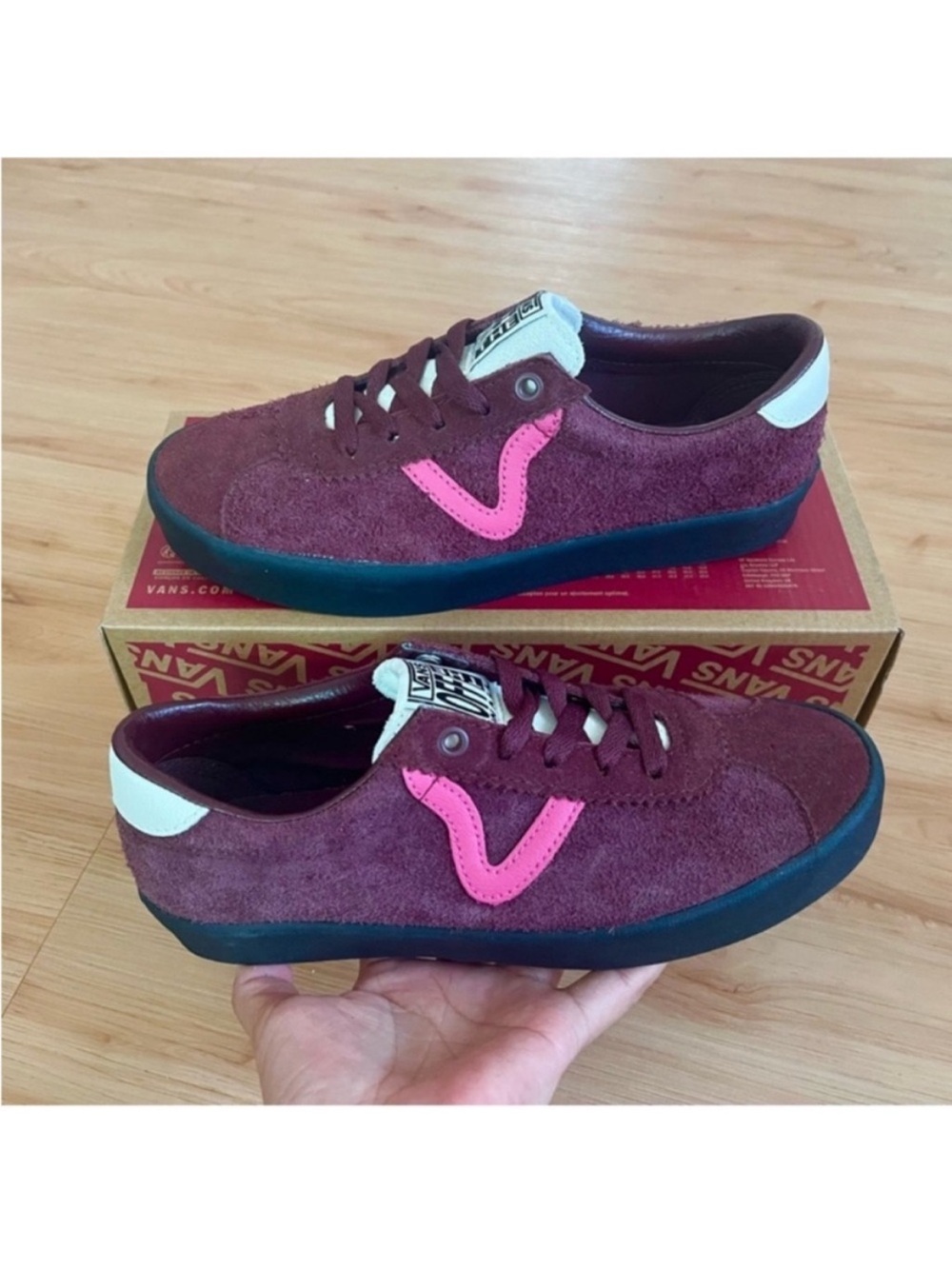 Vans Sport Low Shoes Women
8.OUS
